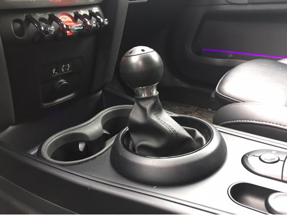 FM Cravenspeed shift knob