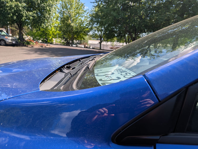 Close up view of the dash position, not securely fastened, nor clearly visibile.